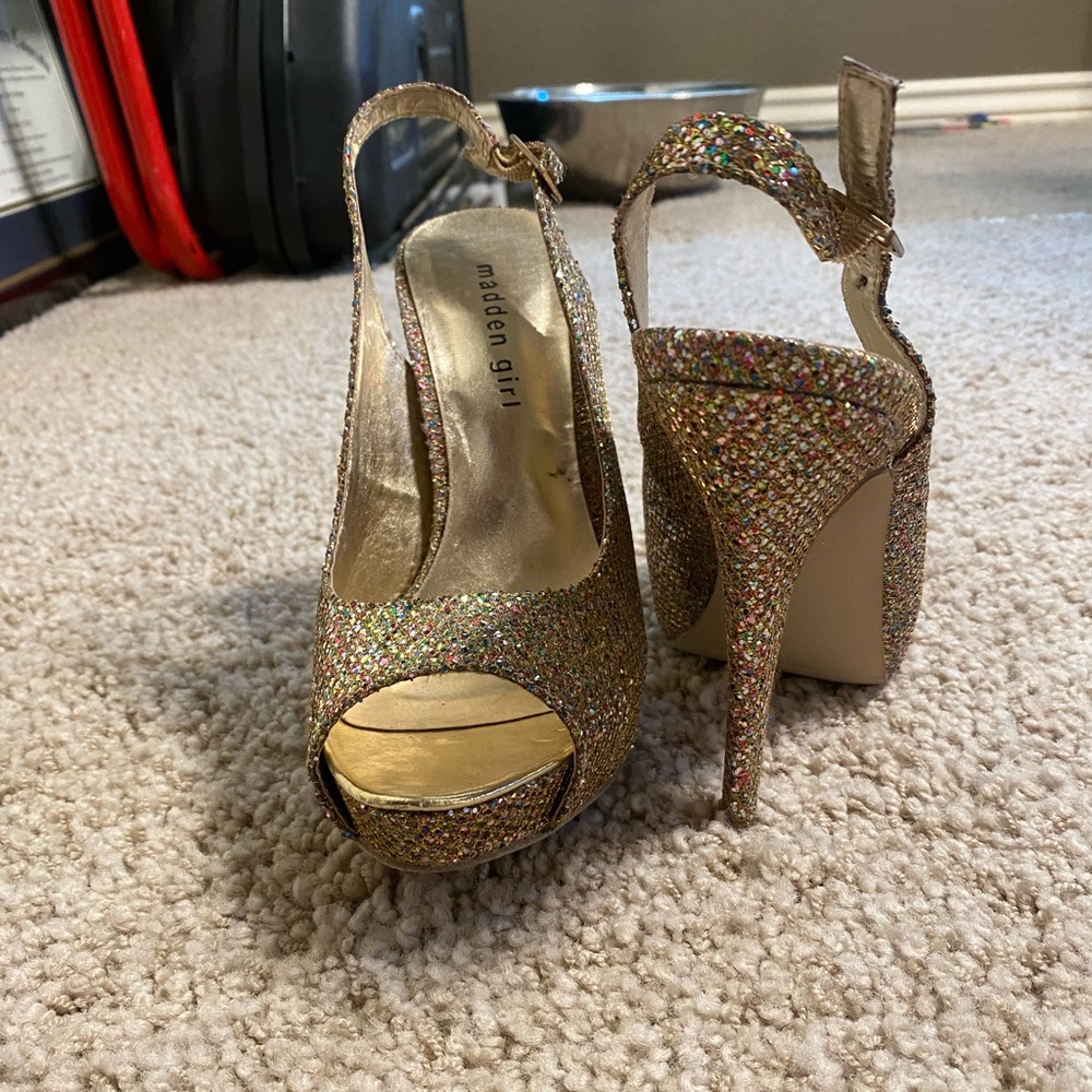MADDEN GIRL GOLD GLITTER HEELS